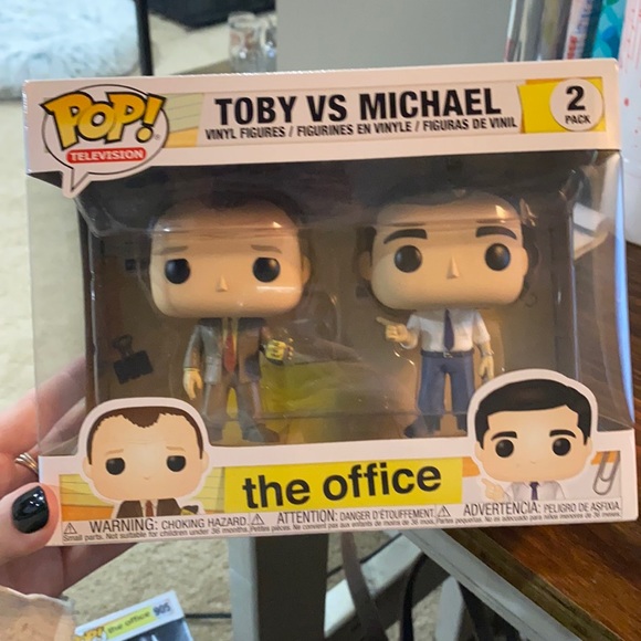 Toby VS Michael Funko Pop!